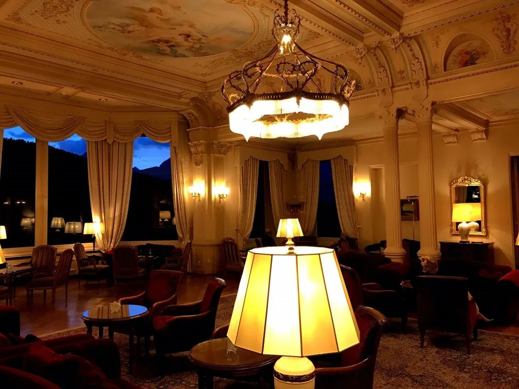 Grand Hotel Kronenhof, Switzerland