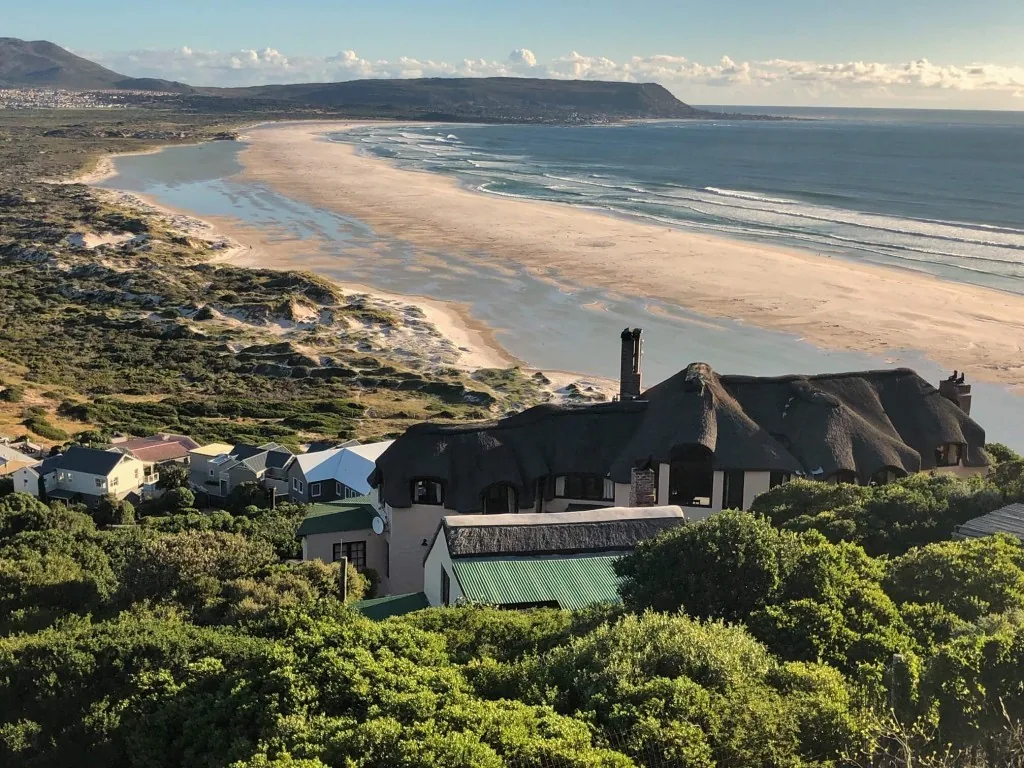 CUBE Guest House, Hout Bay