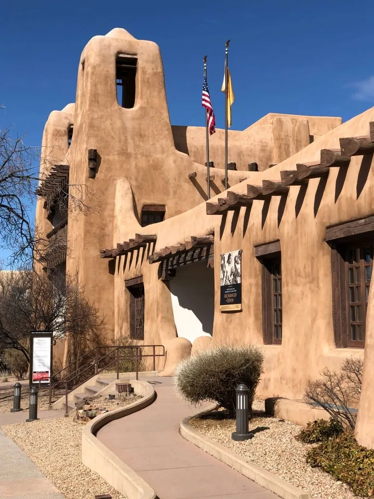 Travel Guide Santa Fe