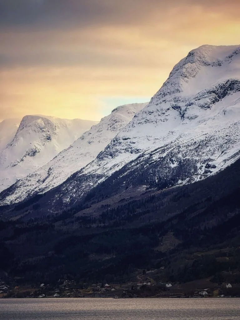 Hotel Ullensvang, Hardanger Fjord