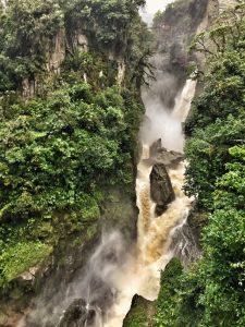 Wasserfall_Banos_Pailon_del_Diablo_turnagain